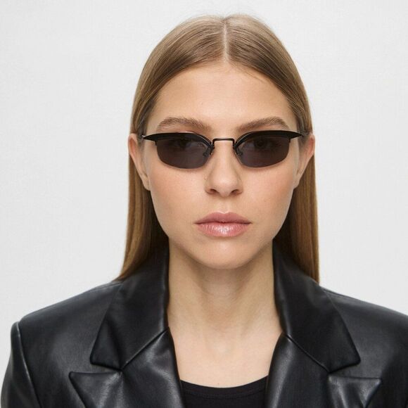 Prada Women Sunglasses Black Grey Rectangle PRB50S 1AB3C2 NEW AUTHENTIC main image 8